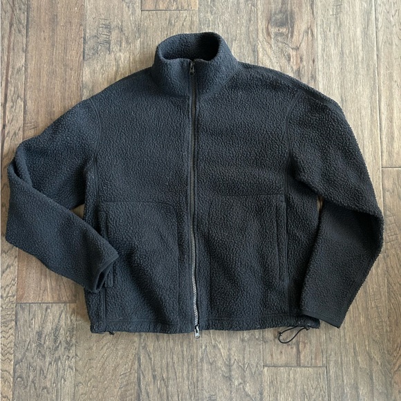 Everlane Jackets & Blazers - Everlane Black Fleece Zip Up Jacket Drawstring XS